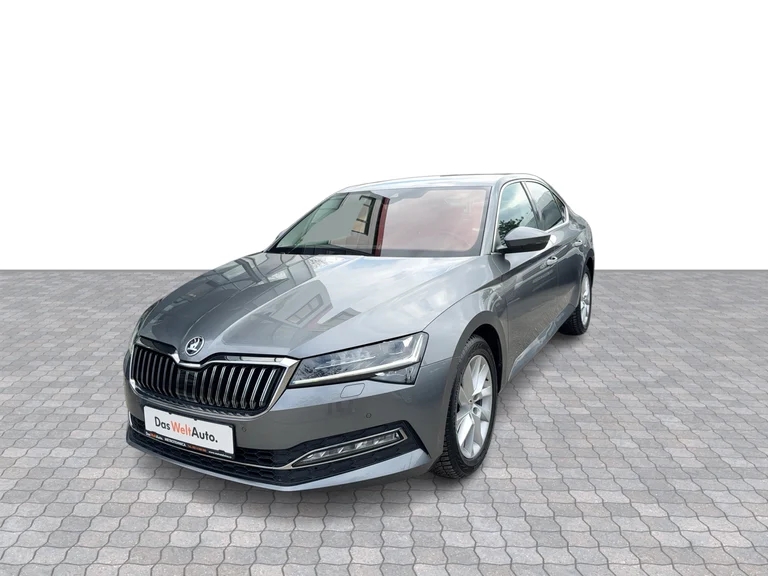 skoda_superb_2023.jpg